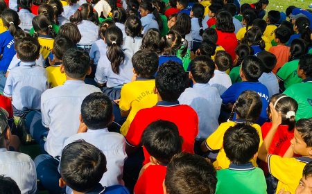 भविष्य के युवा मतदाताओं ने निकाली मतदाता जागरूकता रैली