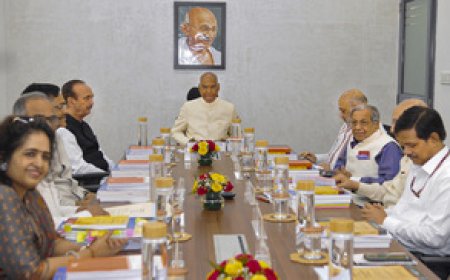 एक साथ चुनाव: समिति ने सुझाव देने के लिए राजनीतिक दलों, विधि आयोग को आमंत्रित करने का निर्णय लिया